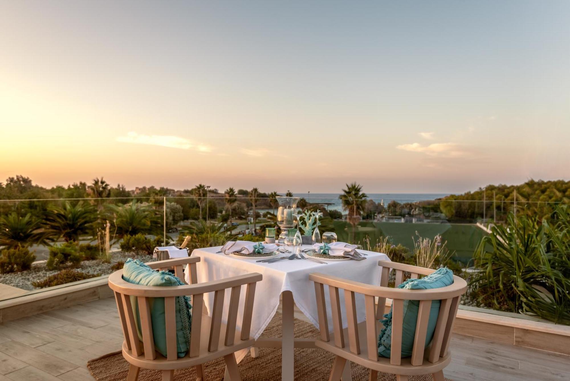 Airis Boutique Hotel & Suites - For Adults Only Kato Daratso Exteriör bild